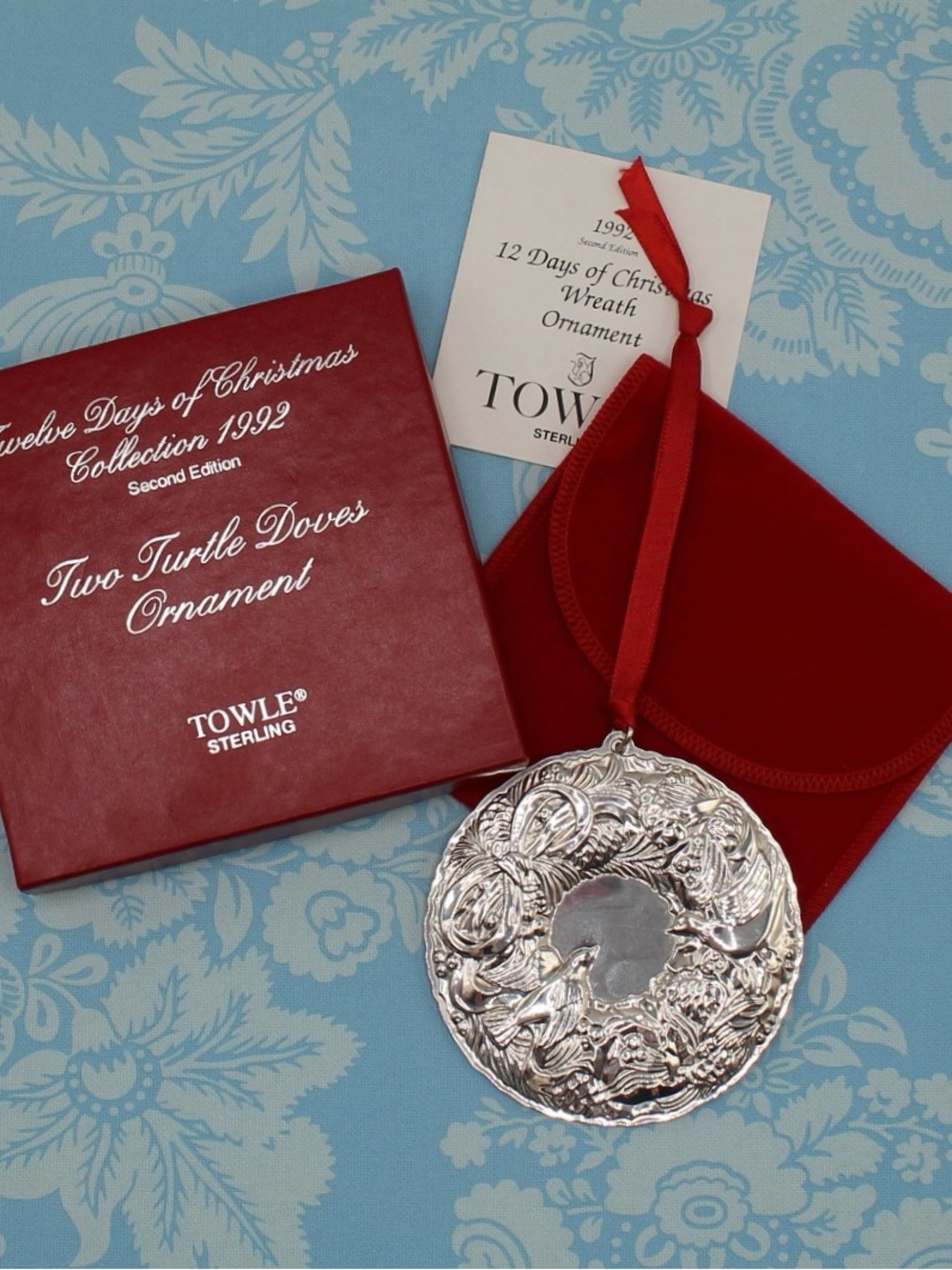 Towle 1992 Sterling 12 Days of Christmas Wreath "Two Turtle Doves"  Ornament